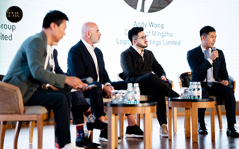 Speaker at a leadership development conference